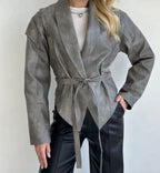 Damen modische Wildlederjacke mit tailliertem Schnitt und Bindegürtel R&B