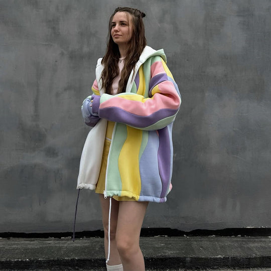 Damen Oversized Kapuzenjacke mit farbenfrohem Wellenmuster R&B