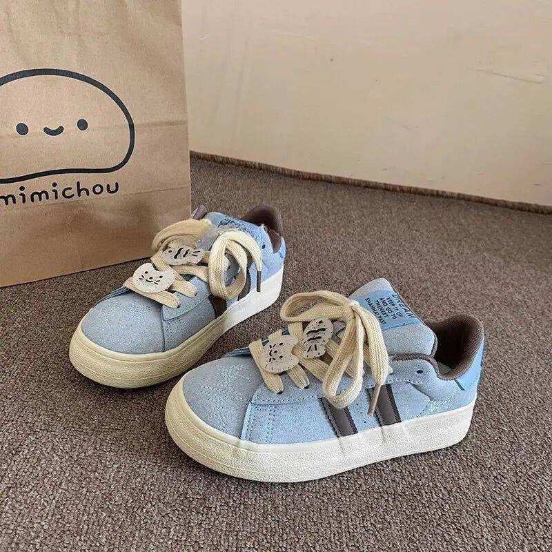 Damen Sneakers mit verspieltem Design und bequemer Sohle R&B