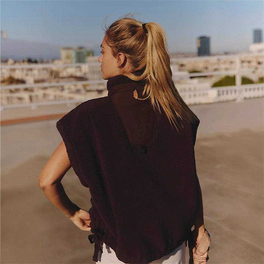 Damen Kapuzenjacke aus kuscheligen Fleece mit regulierbarem Saum R&B