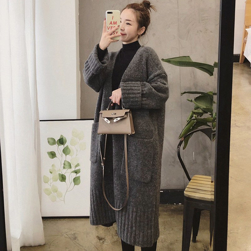 Damen Oversized Strickmantel mit praktischen Taschen und tiefem V-Ausschnitt R&B