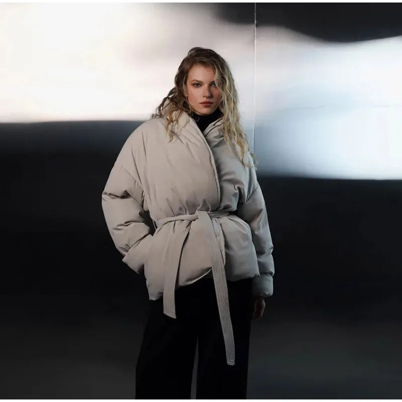 Damen Praktische und modische Daunenjacke mit Gürtel R&B