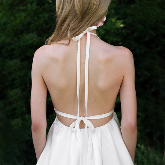 Damen Elegantes Halterkleid mit offenem Ausschnitt R&B