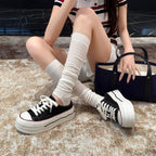 Damen lässige Canvas Sneakers im modernen Vintage-Stil mit platinfarbener Sohle