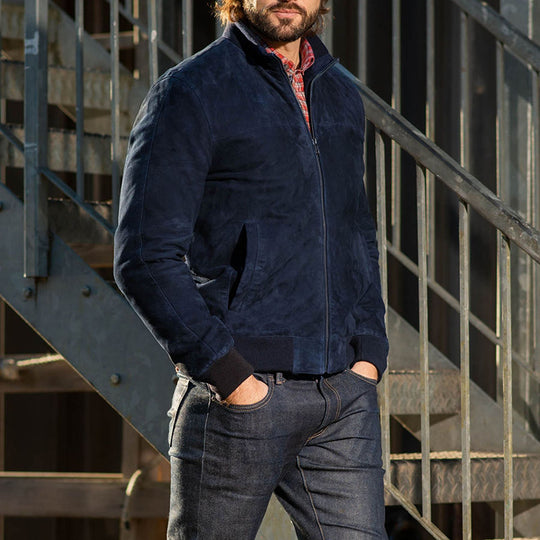 Herren Wildleder-Bomberjacke mit modernem Schnitt