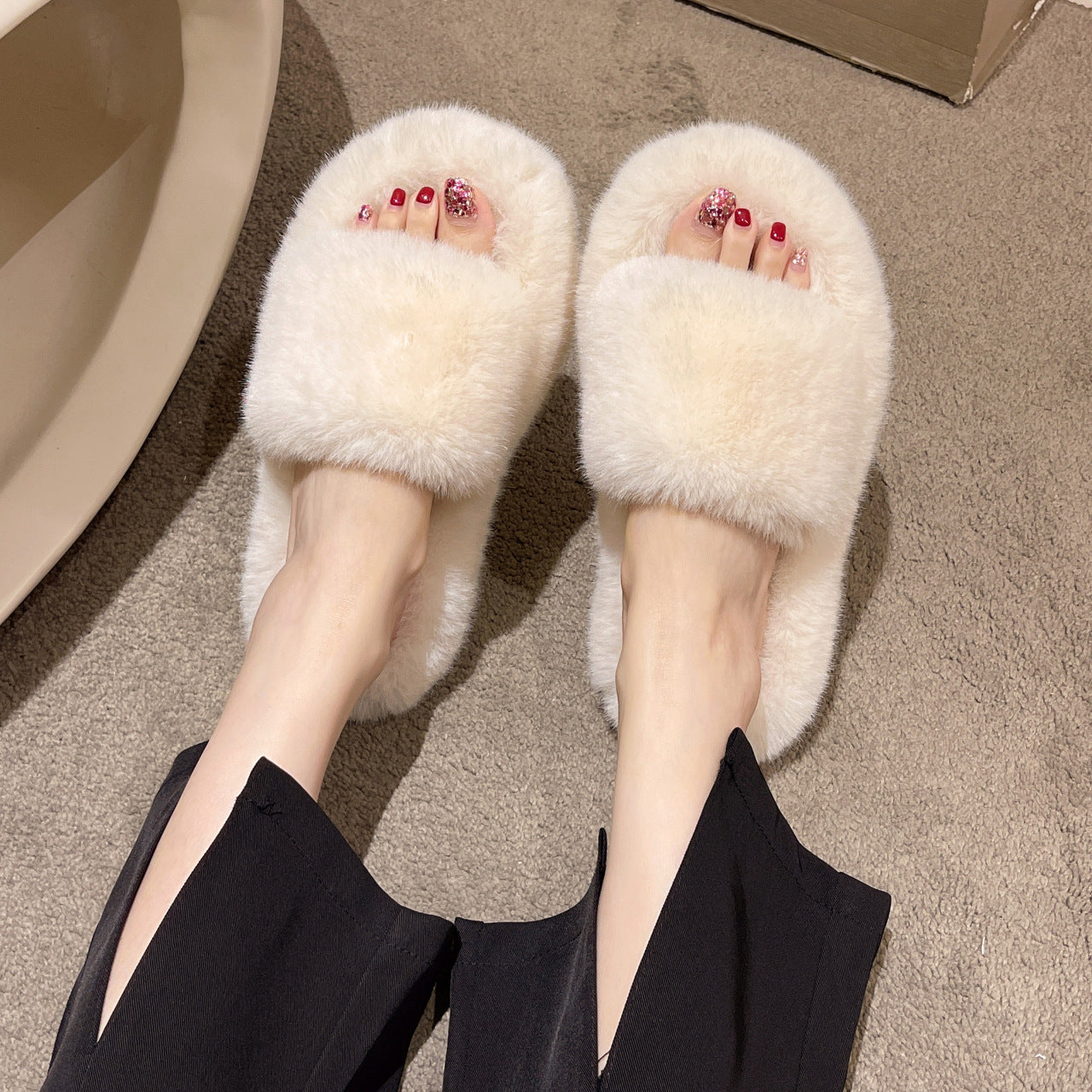 Damen Fleece-Hausschuhe mit luxuriösem Plüsch und weichem Fußbett EB