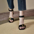 Damen elegante Sandalen mit breitem Riemen und markanter Schnalle R&B