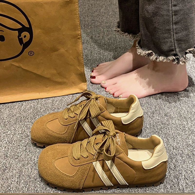 Damen Freizeitschuhe mit modischer Oberflächenstruktur und optimaler Dämpfung
