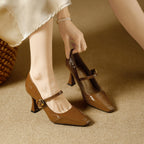 Damen elegante Mary Jane Pumps mit glänzendem Blockabsatz und modischem Riemendesign