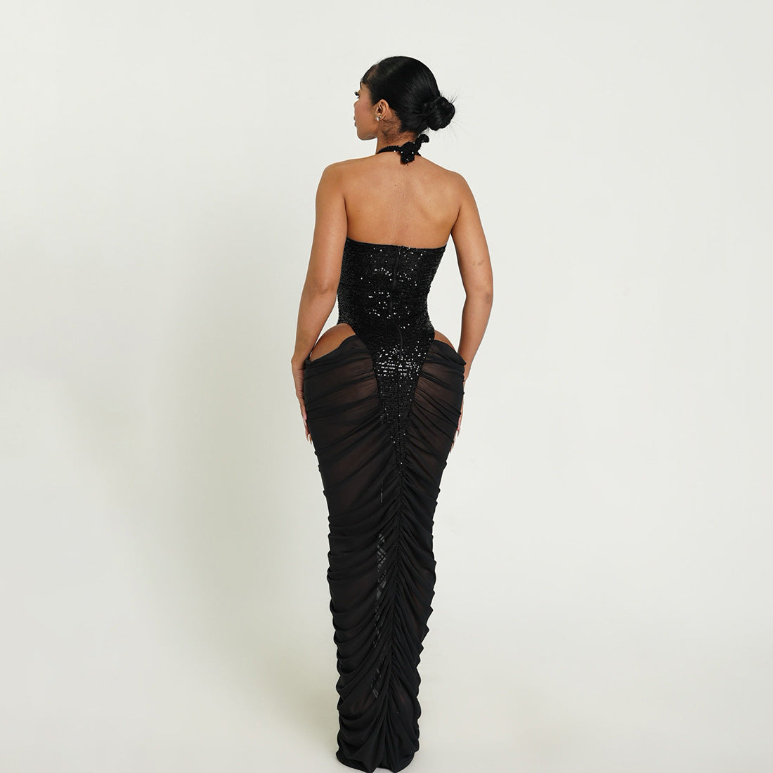 Damen Glamouröses Abendkleid mit Pailletten und Raffungen R&B