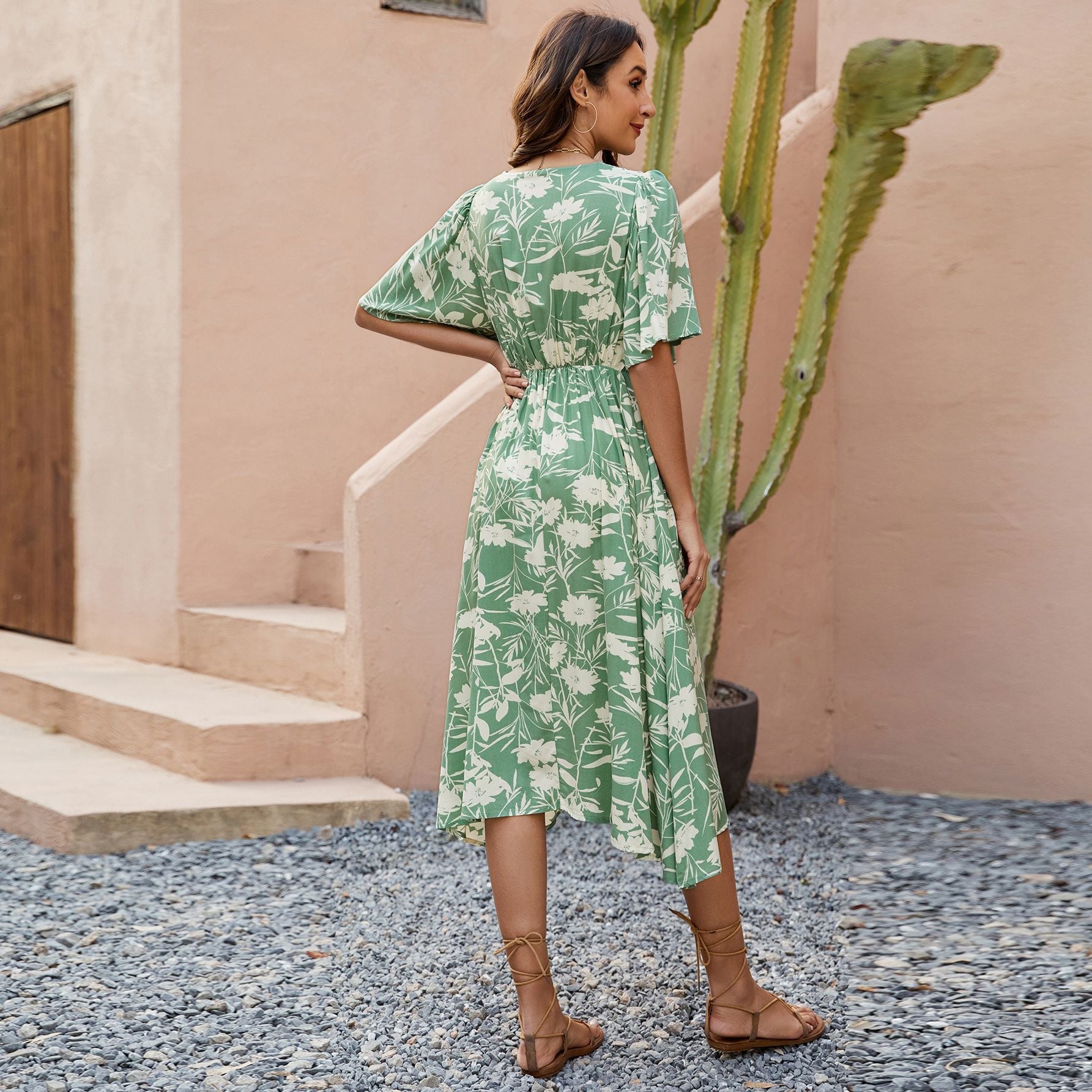 Damen Midi-Kleid mit V-Ausschnitt und voluminösen Ärmeln R&B