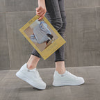 Damen Sneakers mit sportlichem Design und atmungsaktiver Oberflächenstruktur R&B