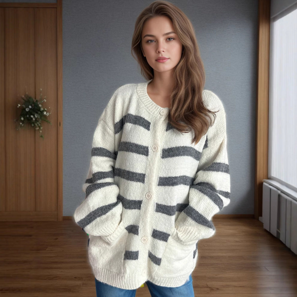 Damen Strickjacke mit dekorativen Knopfdetails und modischem Streifenmuster R&B