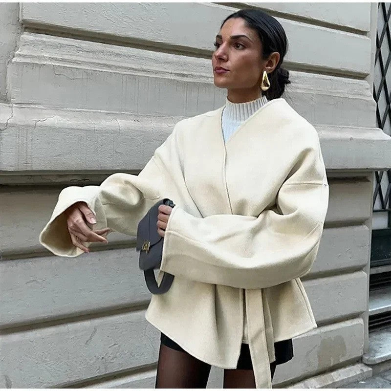 Damen modischer Oversized-Mantel mit innovativem Wickeldesign R&B