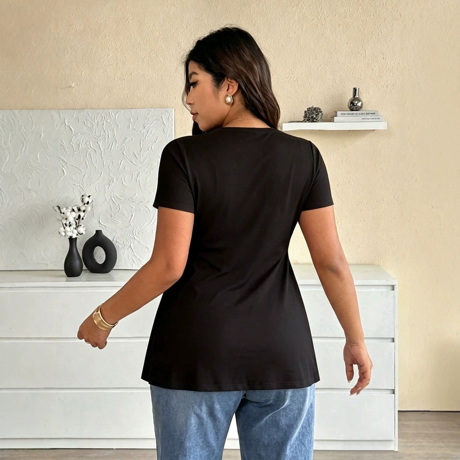 Damen Kurzarm-Bluse mit raffiniertem Wickeldesign und V-Ausschnitt R&B