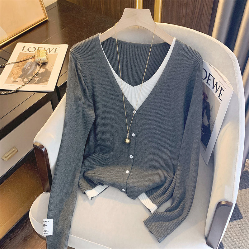 Damen lässige Strickjacke mit feiner Rippstruktur und tiefem V-Ausschnitt R&B