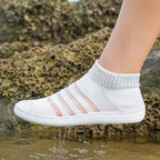 Damen Strick-Aquaschuhe mit elastischem Kragen und rutschfester Sohle