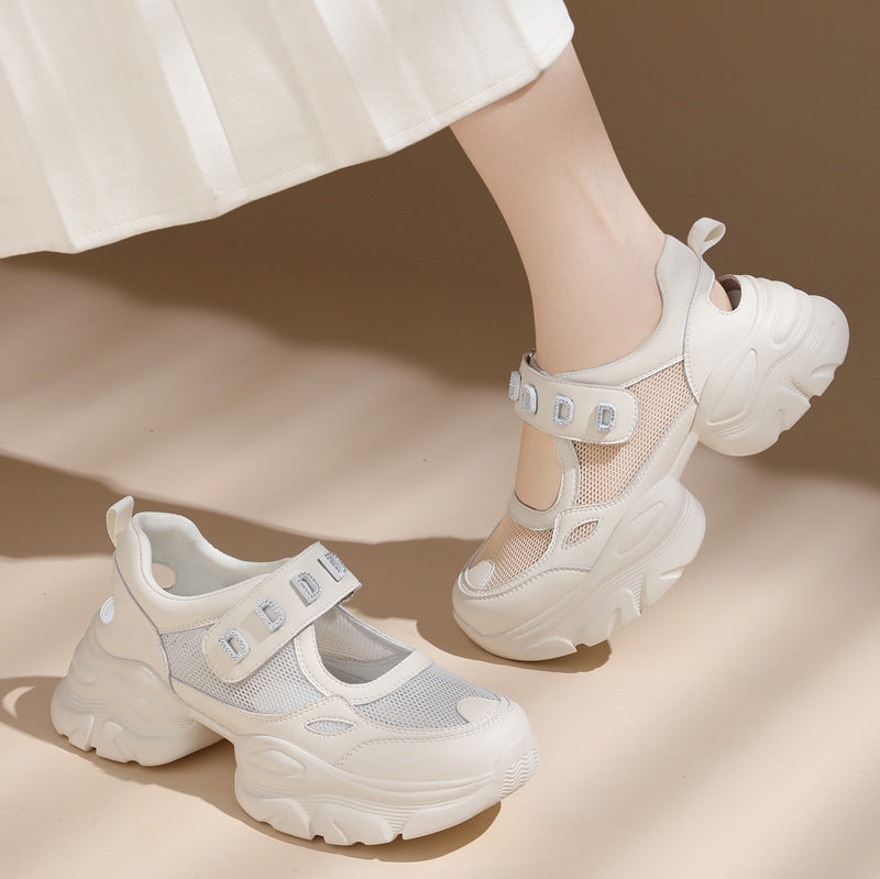 Damen Sportliche Komfort-Sneaker mit verstellbarem Riemen und dämpfender Sohle R&B