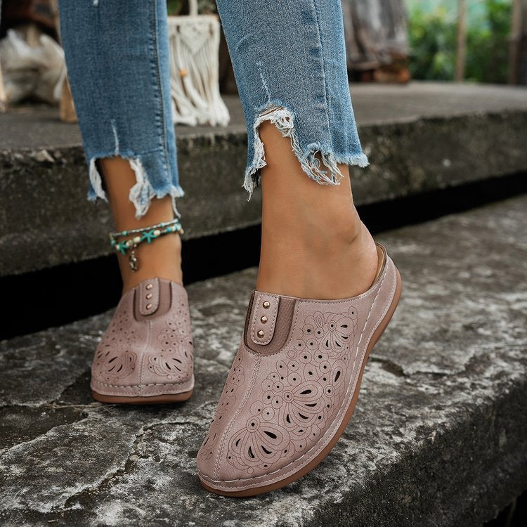 Damen Bequeme Clogs mit floralen Ausschnitten R&B