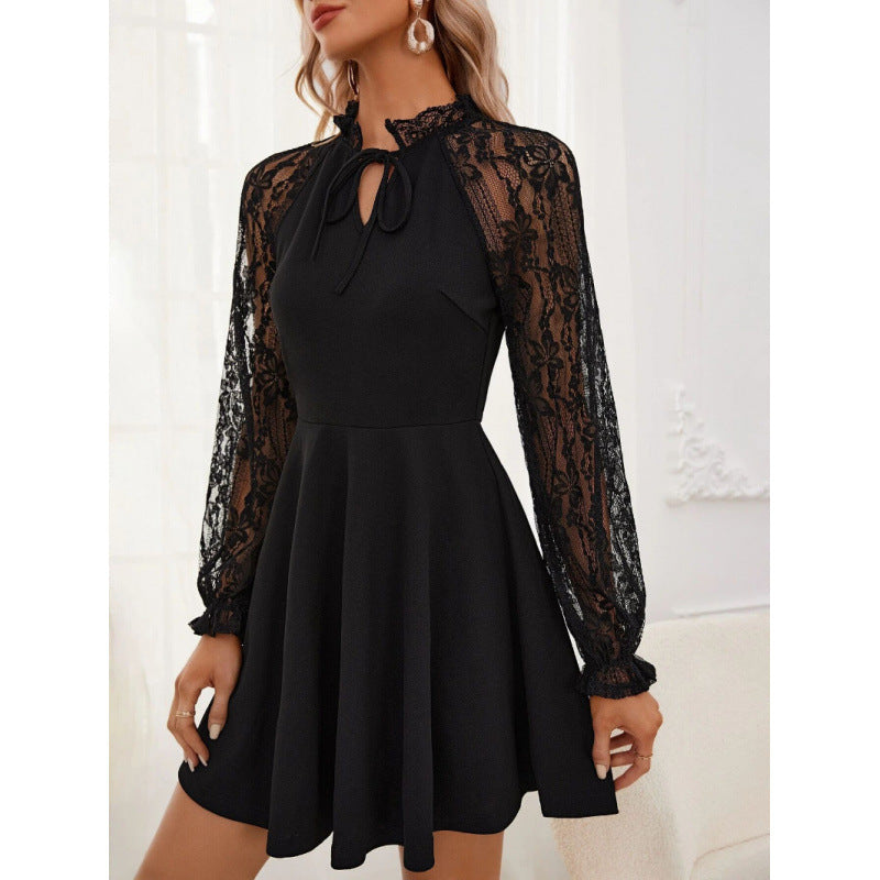 Damen Kleid mit Spitzenärmeln und Taillenschnitt R&B