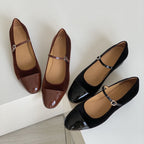 Damen Elegante Ballerinas mit verstellbarem Riemen und glänzender Oberfläche