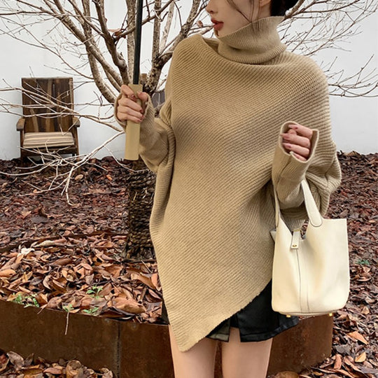 Damen Strickpullover mit asymmetrischem Schnitt und hohem Kragen R&B
