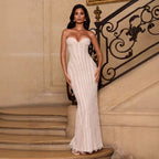 Damen Hochzeitskleid mit elegantem trägerlosen Design und luxuriösem Tüllabschluss R&B