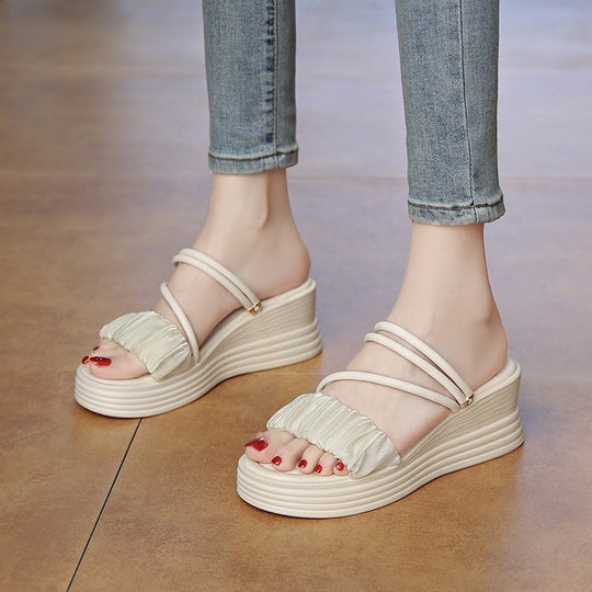 Damen bequeme Wedgesandalen mit modischem Rüschendetail R&B