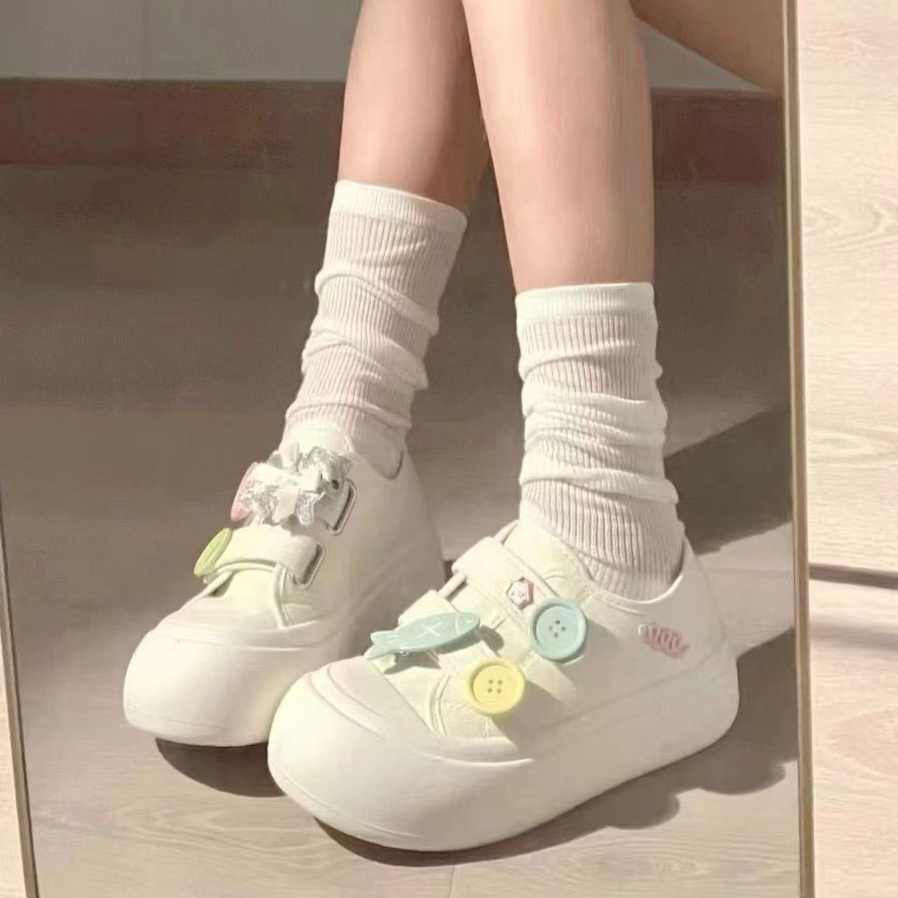 Damen Modische Plateau-Slipper mit verspielter Dekoration R&B