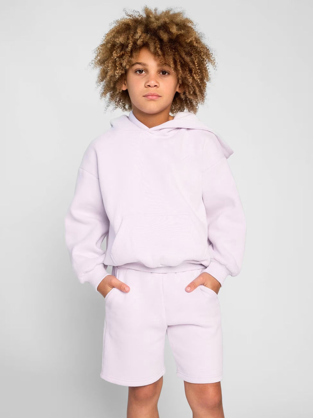 Damen Kapuzensweatshirt und Shorts-Set aus weichem Fleece mit praktischen Taschen R&B