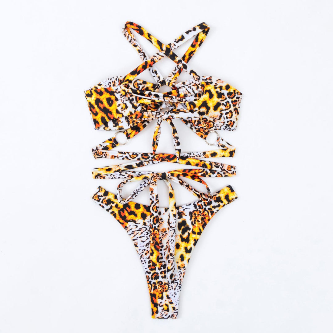 Damen Bandeau-Bikini mit modischen Cut-Outs und Ringdetails R&B