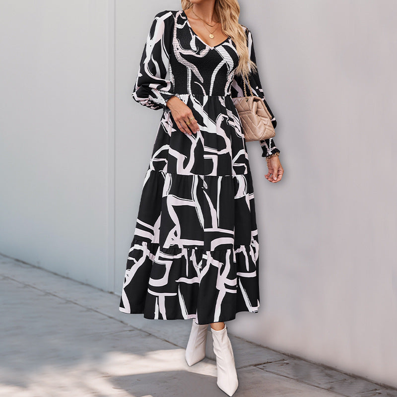 Damen Maxikleid mit modernen grafischen Mustern und voluminösen Ärmeln R&B