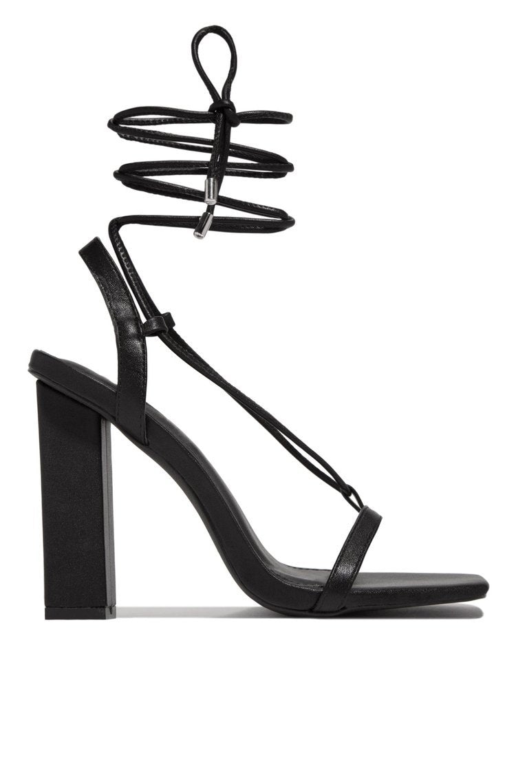 Damen High Heels mit elegantem Riemendesign und komfortablem Blockabsatz R&B