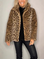 R&B | Mantel - Kunstpelz - Oversized Fit - Reverskragen - Leopardenprint