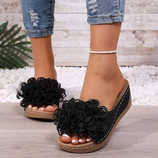 Damen modische Pantoletten mit floralen Applikationen R&B