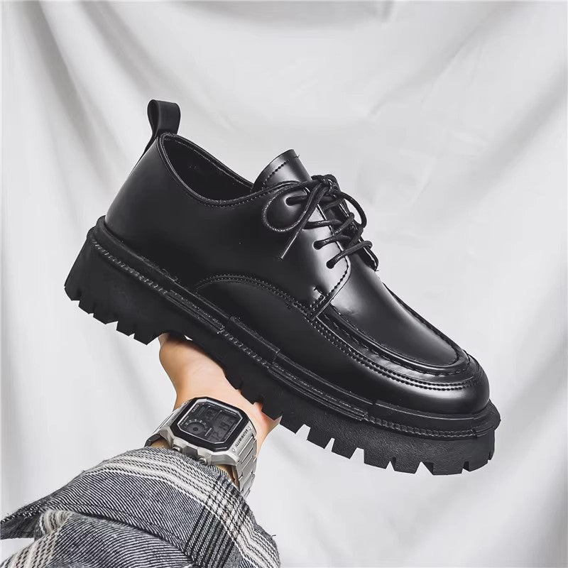 DamenModerne Schnürschuhe mit robustem Profil und trendigem Design R&B