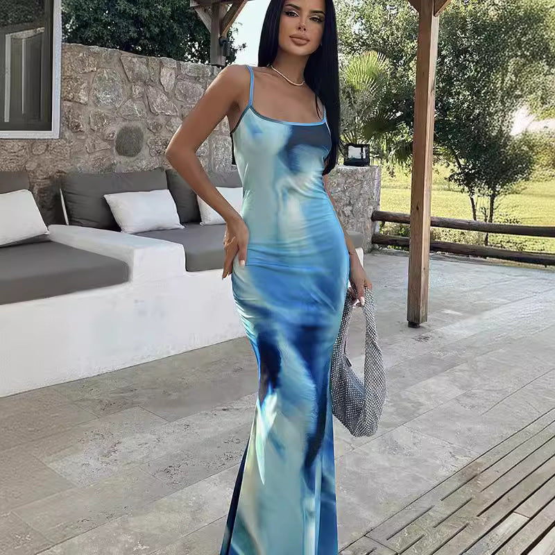 Damen Maxikleid mit tiefem Ausschnitt und sanften Farbverlauf R&B