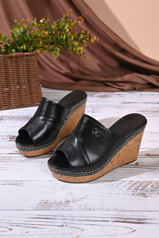 Damen Wedge-Pantoletten mit modischem Metallic-Obermaterial und komfortablem Korkfußbett R&B