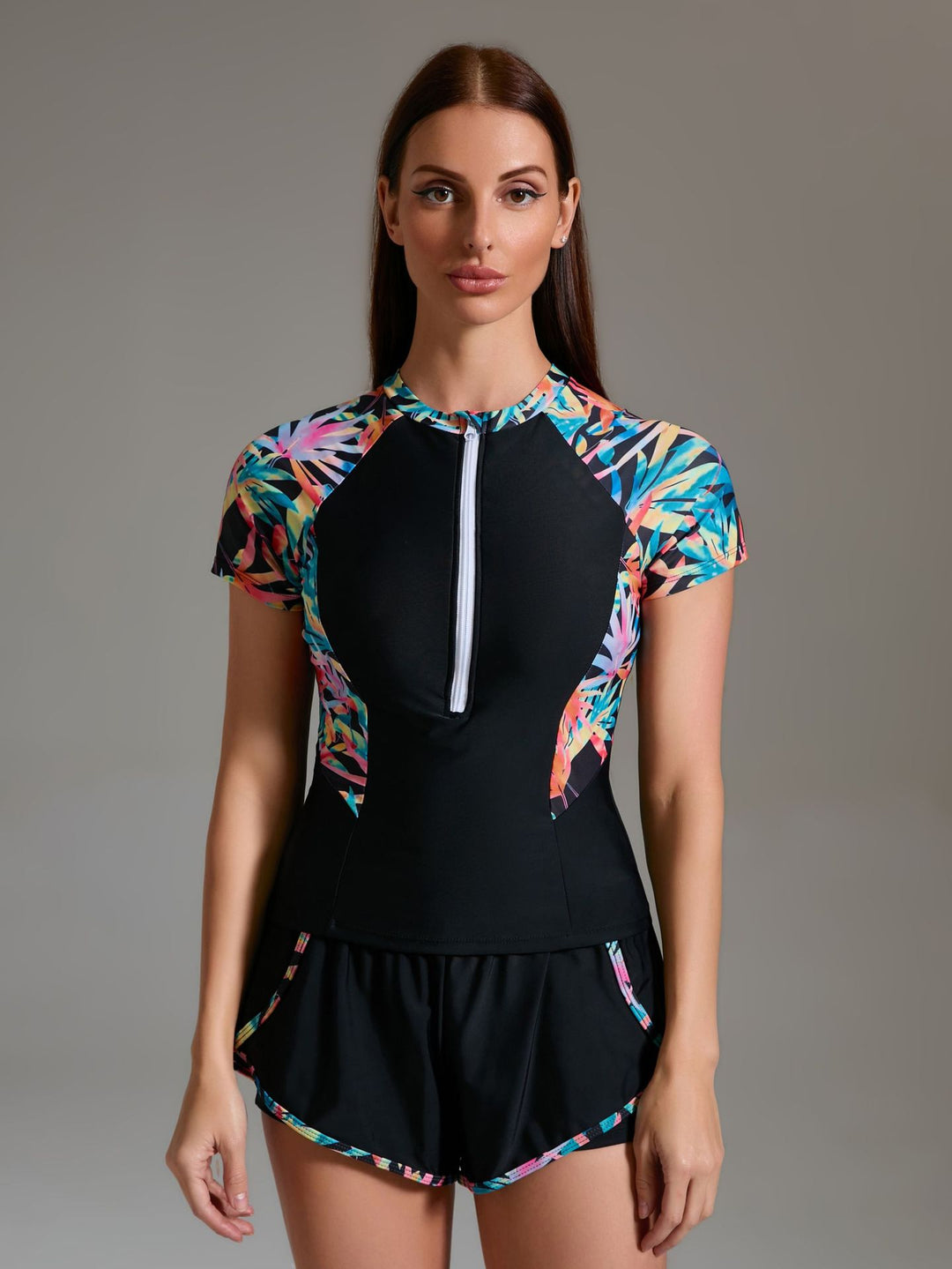 Damen Sportlicher Schwimmanzug mit innovativem Reißverschluss und stylischen kurzen Hosen R&B