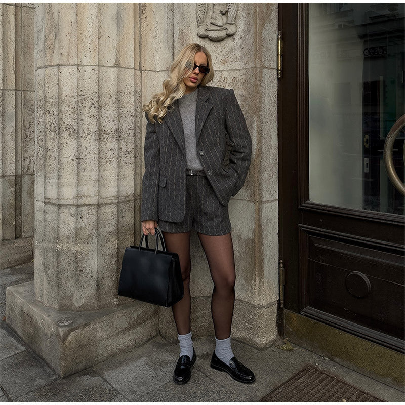Damen Oversized Blazerjacke mit eleganten Streifen R&B