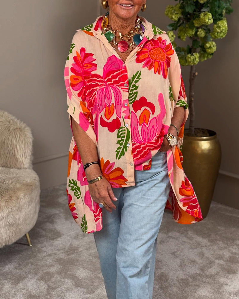 Damen nan luftige Oversize-Hemdbluse im Resortstil mit großflächigem Blumenprint und asymmetrischem Zipfelsaum R&B
