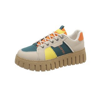 Damen Plateau-Sneaker mit strukturiertem Sohlenprofil und modischem Design R&B