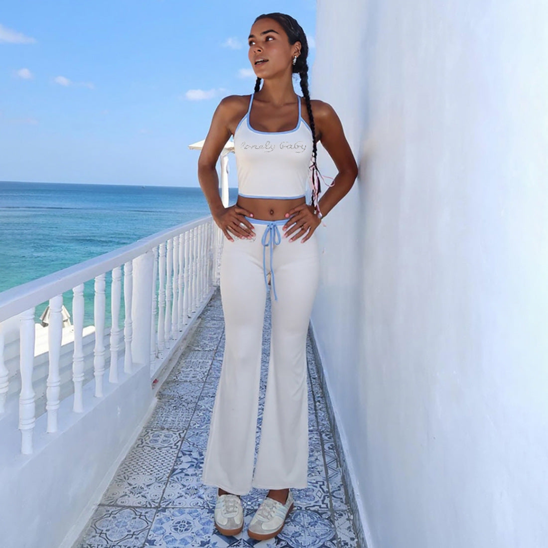 Damen Sportliches Zweiteiler-Set mit bra und weit geschnittener Hose R&B
