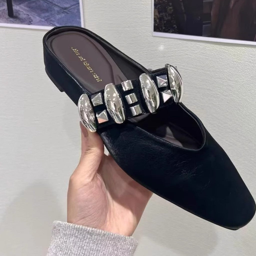 Damen elegante Slipper mit dekorativem Schmuckdetail R&B