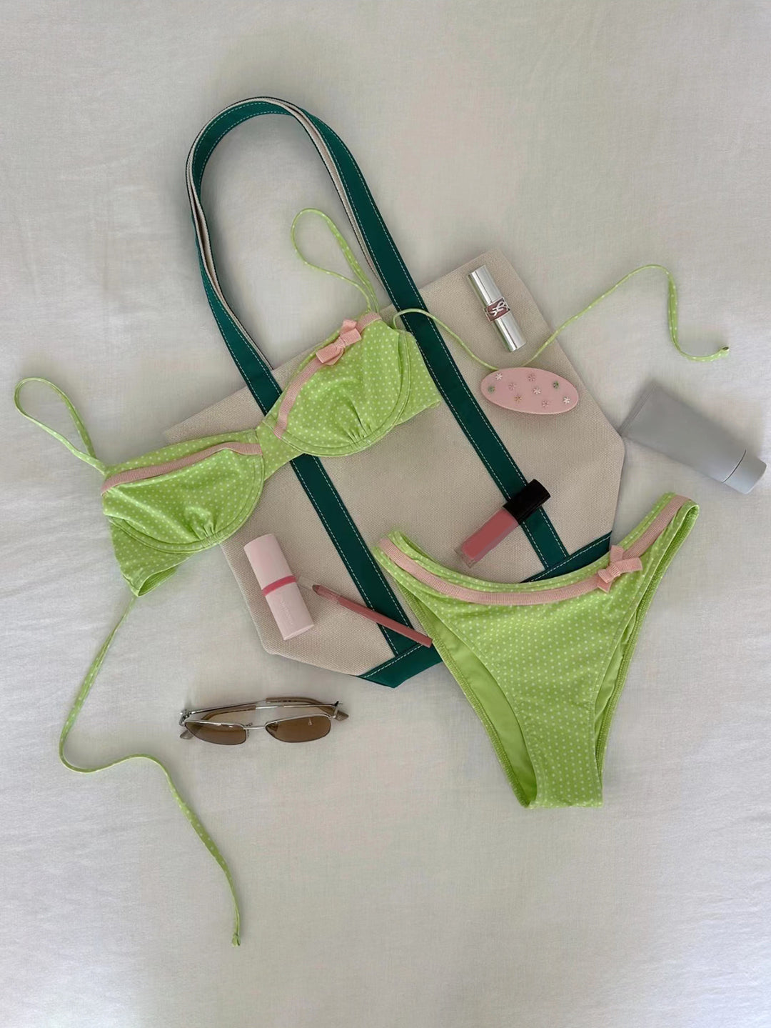 Damen gepunkteter Bikini mit verspieltem Design R&B