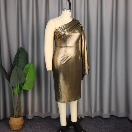 Damen Glamouröses One-Shoulder Abendkleid mit schimmerndem Stoff R&B