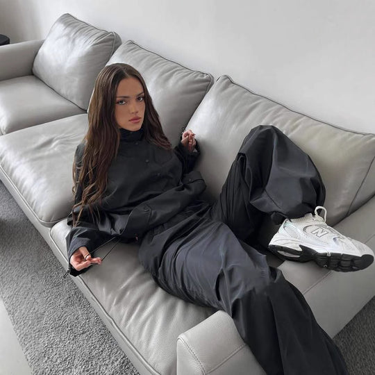 Damen winddichte Technikjacke mit Kapuze und verstellbaren Bündchen R&B