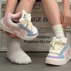 Damen Sportliche Sneaker mit kreativen Applikationen und dicker Sohle R&B