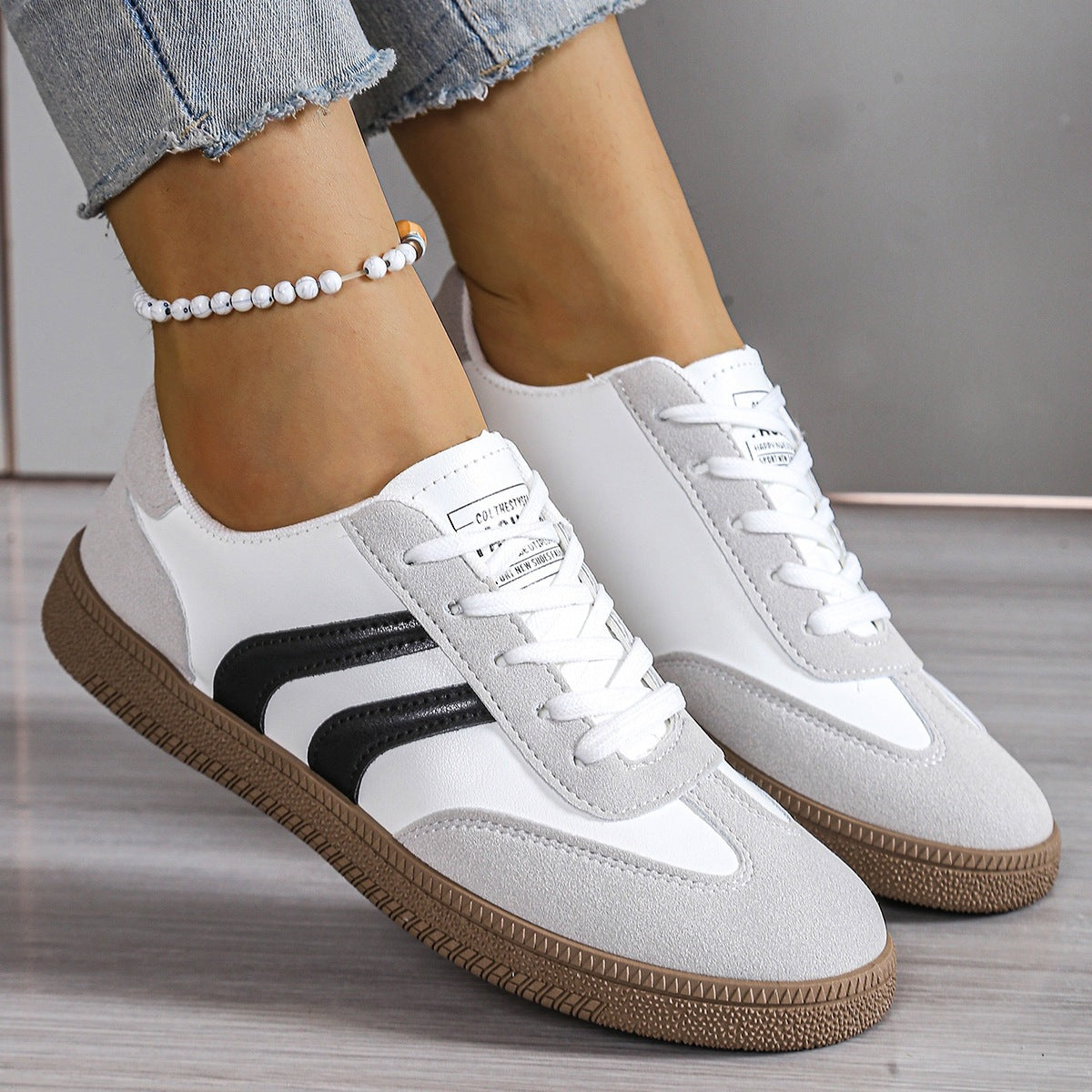 Damen Sportliche Sneakers mit modischem Retro-Design R&B