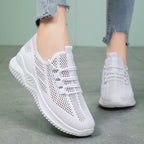 Damen Atmungsaktive Fitness Sneakers mit flexiblem Schnürsystem R&B